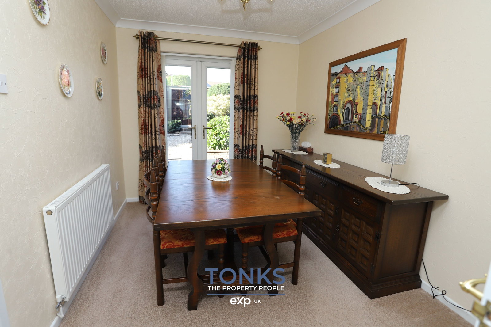 Semi Detached Bungalow for sale in Halesowen, Lombardy Croft, Halesowen, B62 9DQ