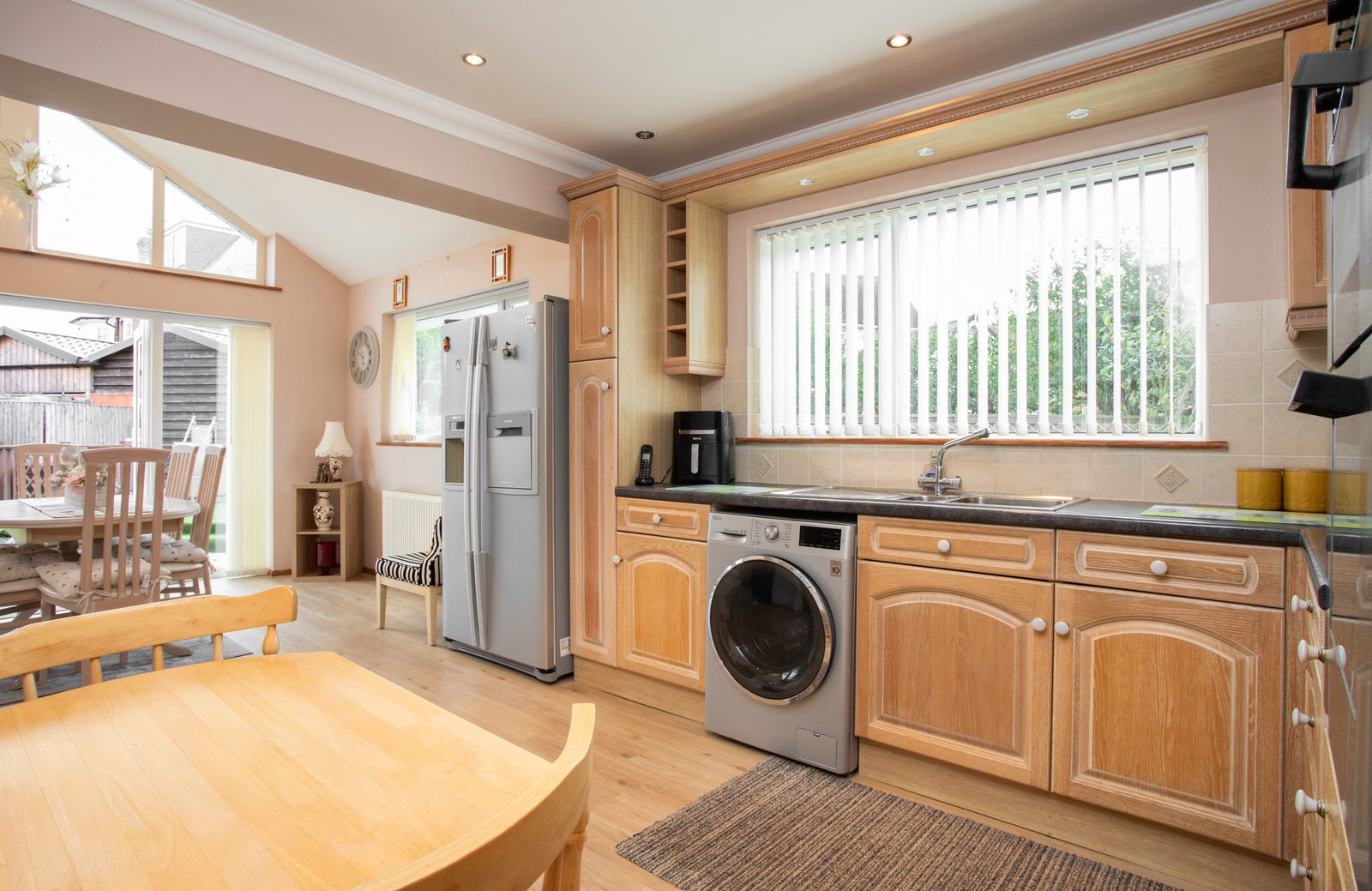 Bungalow for sale in Romney Marsh, Ship Close, Dymchurch TN29, 1364 m²