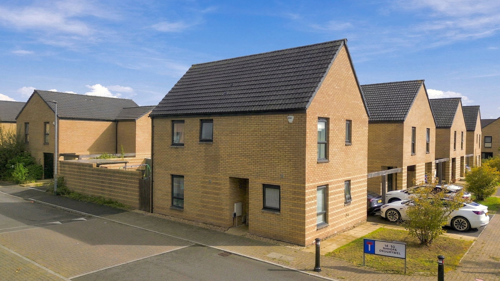 End Of Terrace House for sale in Cardiff, Rhodfa Crughywel, St. Mellons, CF3 0FJ, 1203 m²