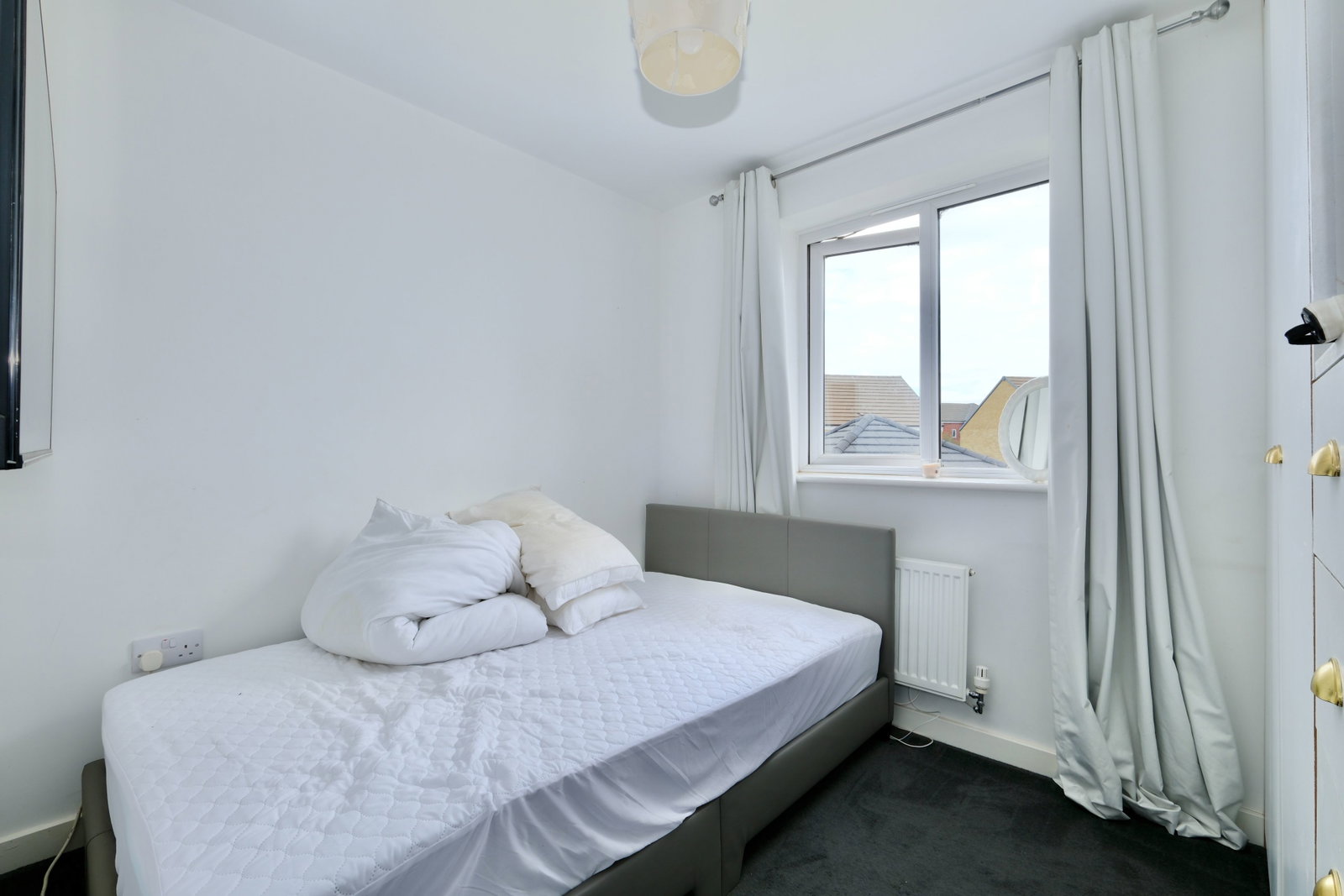 Semi Detached House for sale in Peterborough, Clovelly Drive, Hampton Gardens, Peterborough, PE7 8PZ