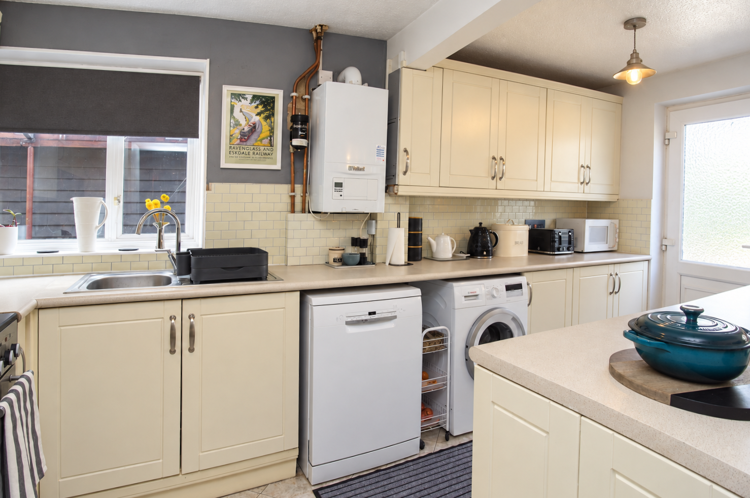 Semi Detached House for sale in Aylesford, Woodlands Road, Ditton, Aylesford, ME20 6HF