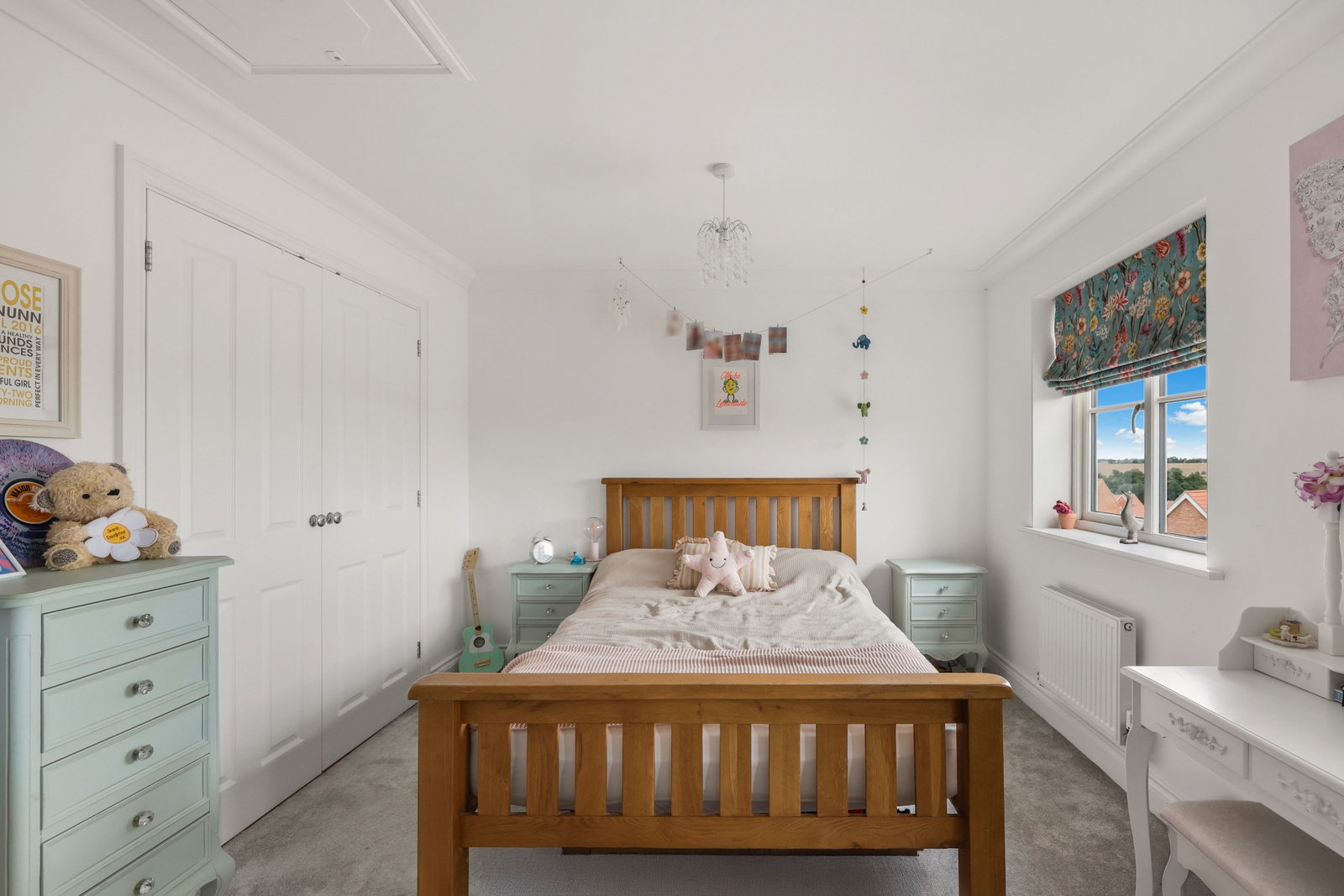 Semi Detached House for sale in Stowmarket, Onehouse Way, Stowmarket, IP14 1FU, 1737 m²