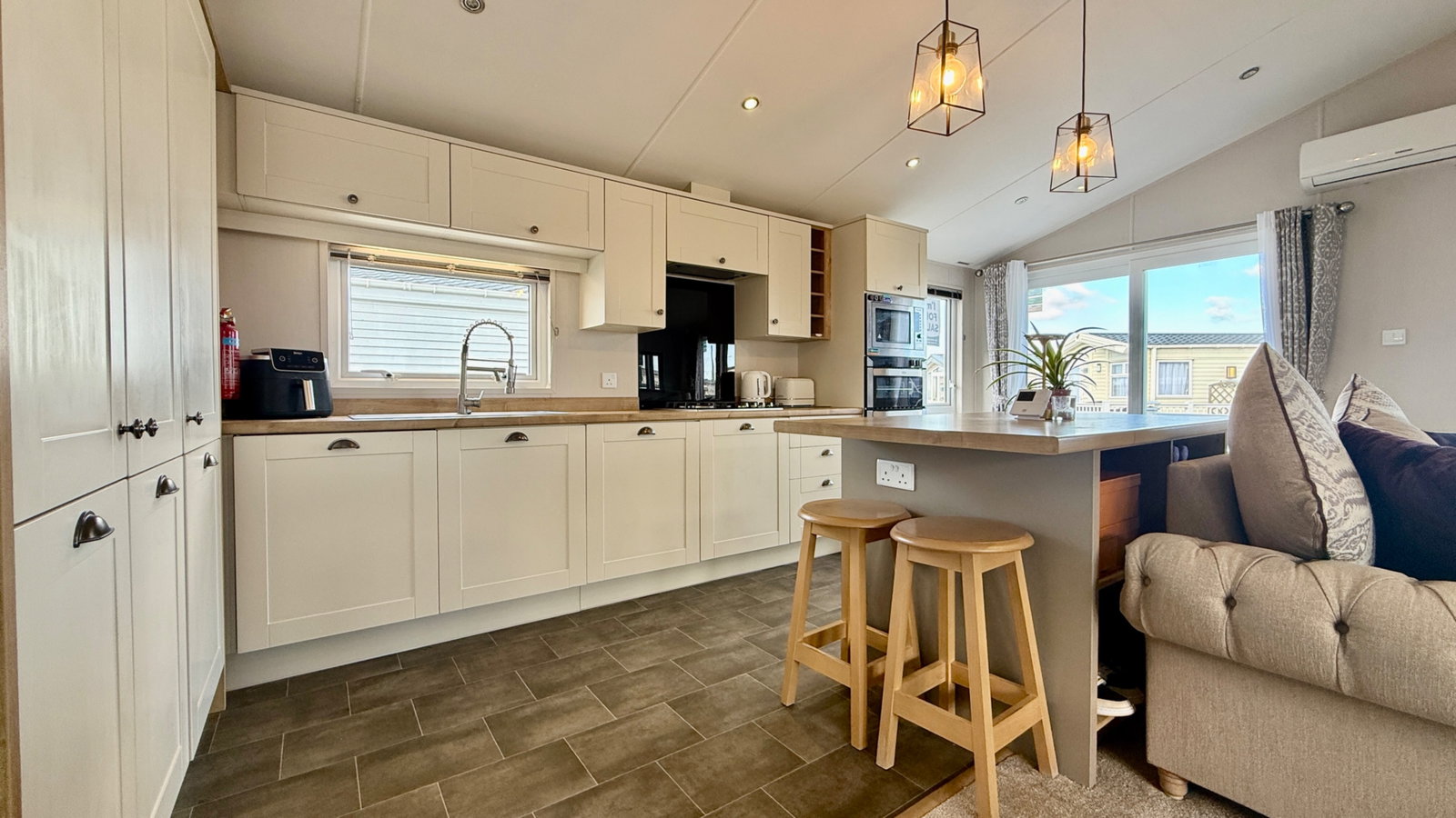 Mobile Or Static for sale in Whitstable, Faversham Road, Seasalter, Whitstable, CT5 4BJ