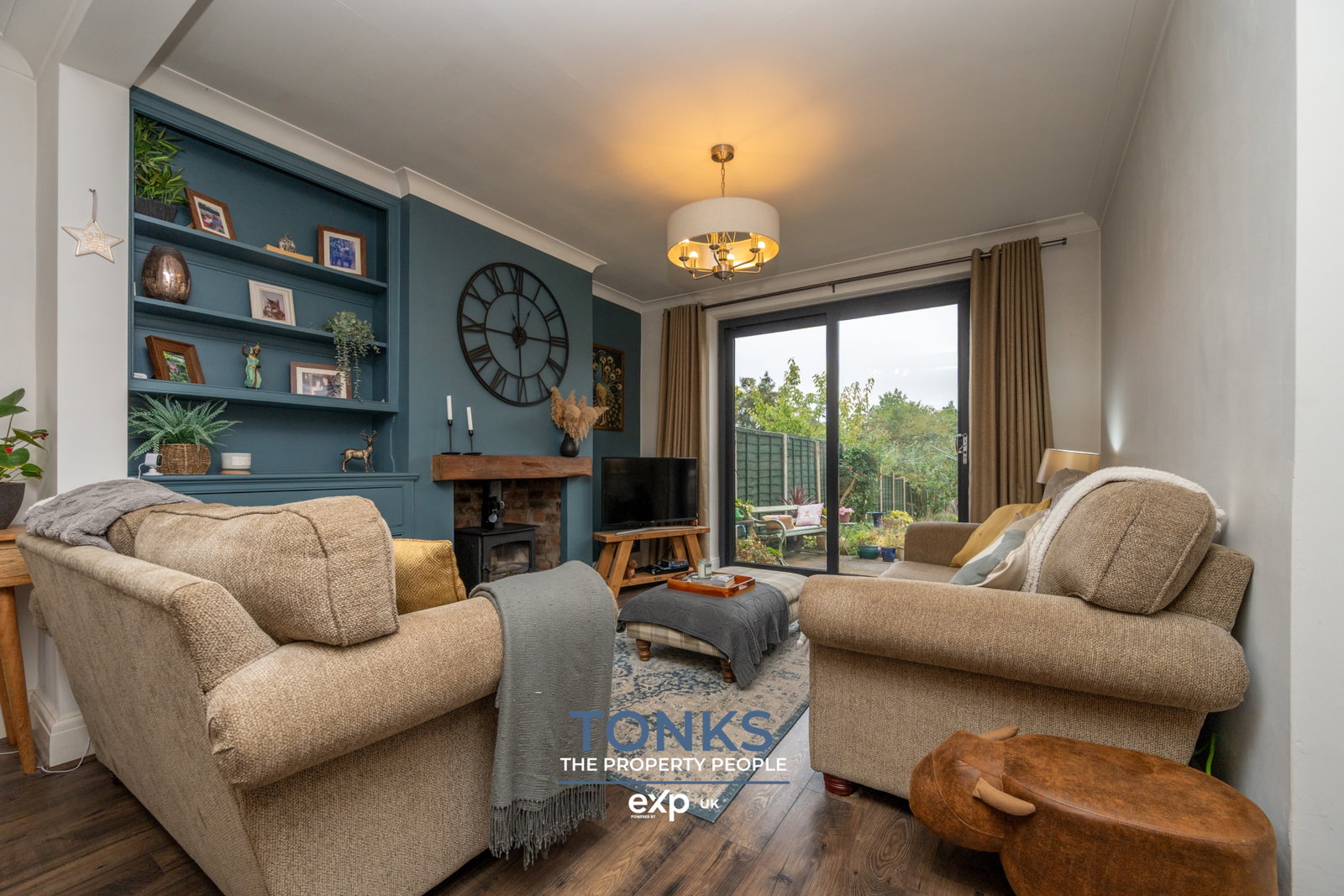 Semi Detached House for sale in Halesowen, Woodland Road, Halesowen, B62 8JT