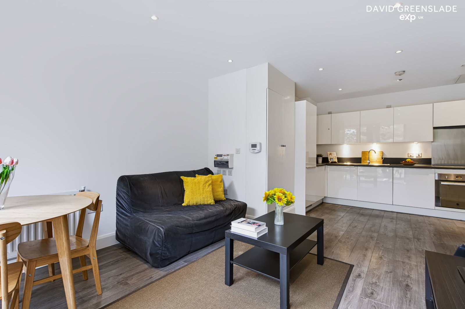 Apartment for sale in London, Barry Blandford Way, E3