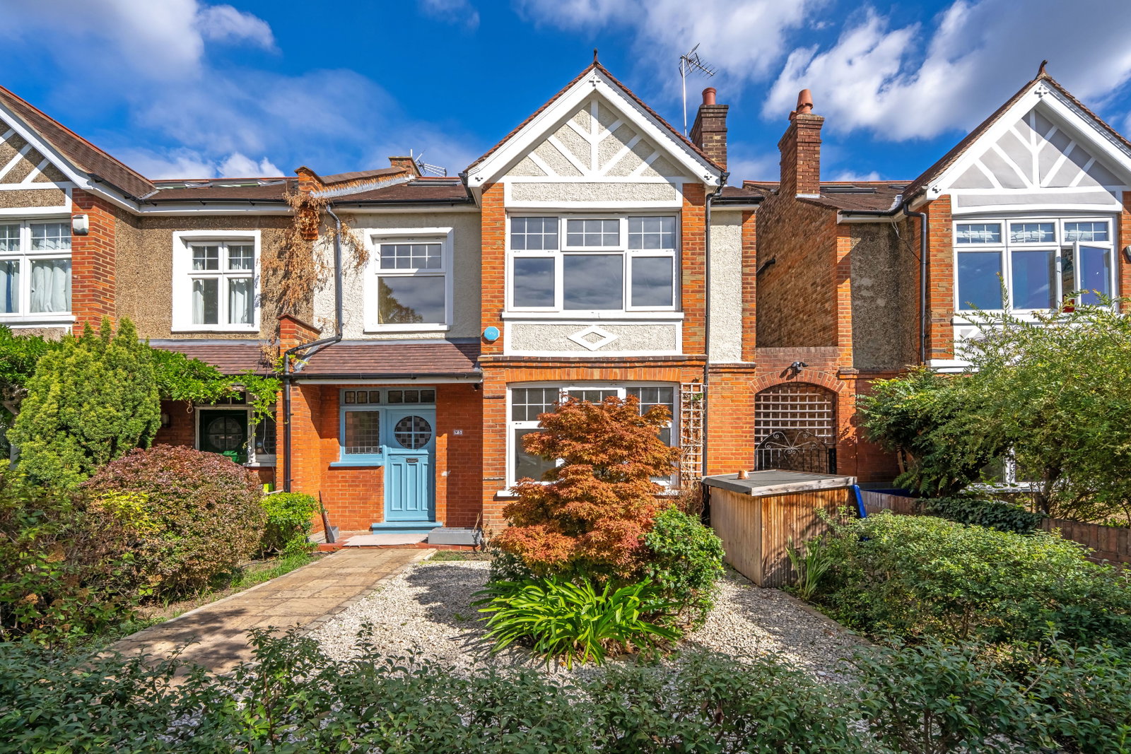 Semi Detached House for sale in Twickenham, Cassilis Road, Twickenham