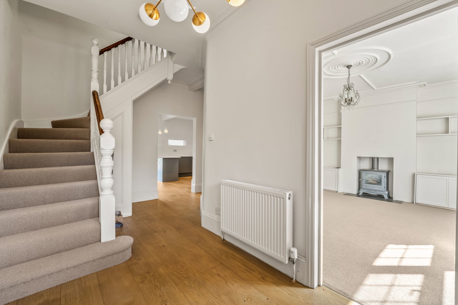 Semi Detached House for sale in Twickenham, Cassilis Road, Twickenham
