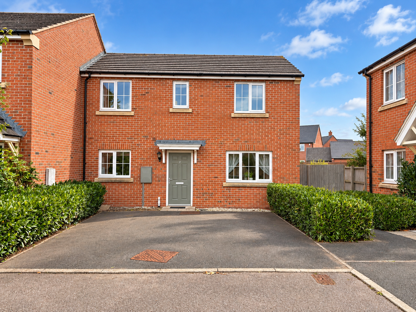 Semi Detached House for sale in Leicester, Langham Close, Syston, LE7 2DR