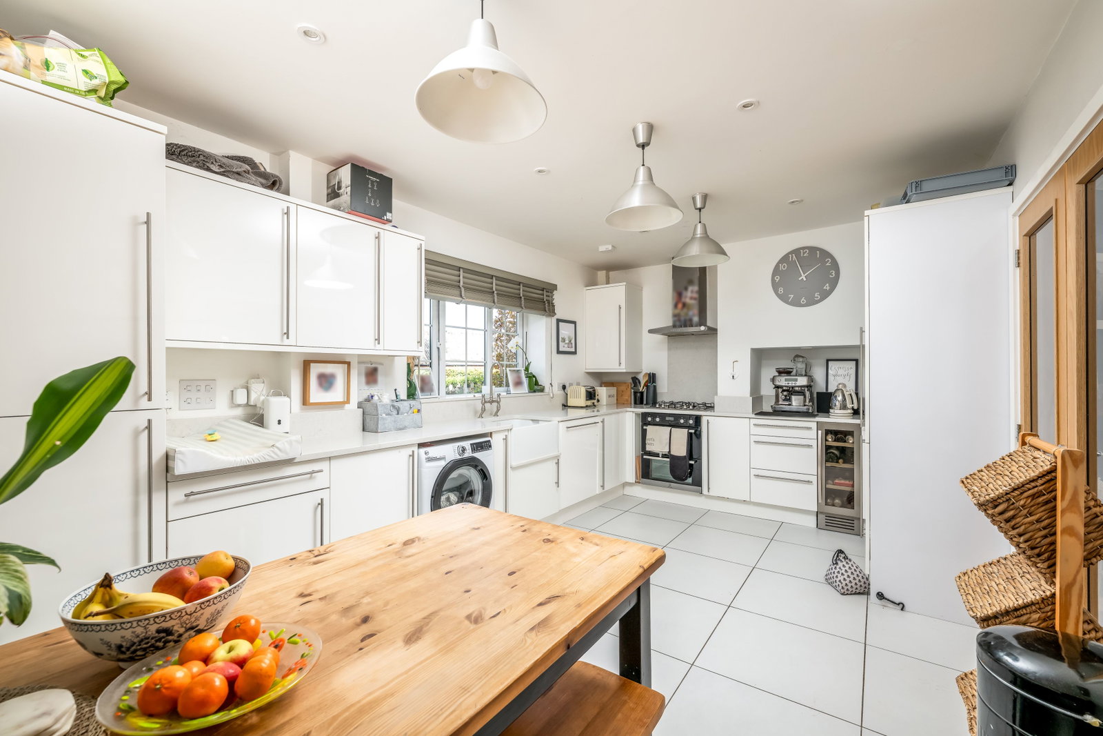 Detached House for sale in Baldock, Royston Road, Baldock, SG7 6NT