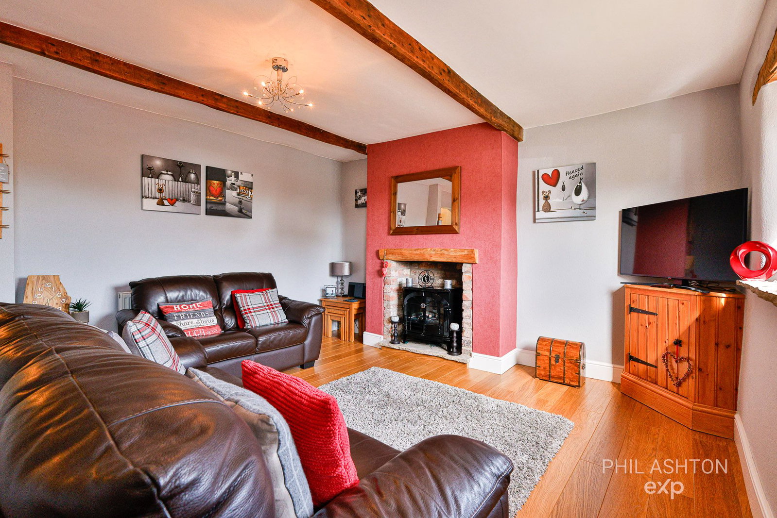 Cottage for sale in Burnley, Wheatley Lane Road, Fence, Burnley, BB12 9QA