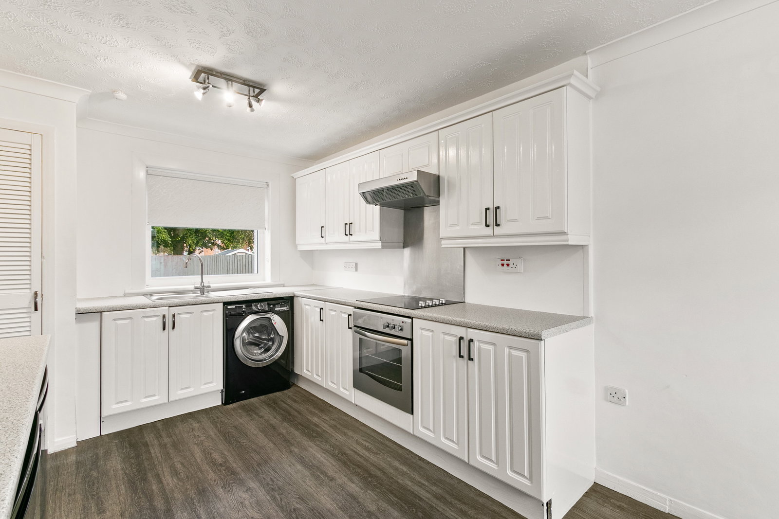 End Of Terrace House for sale in Glasgow, Glenfruin Road, Blantyre, G72