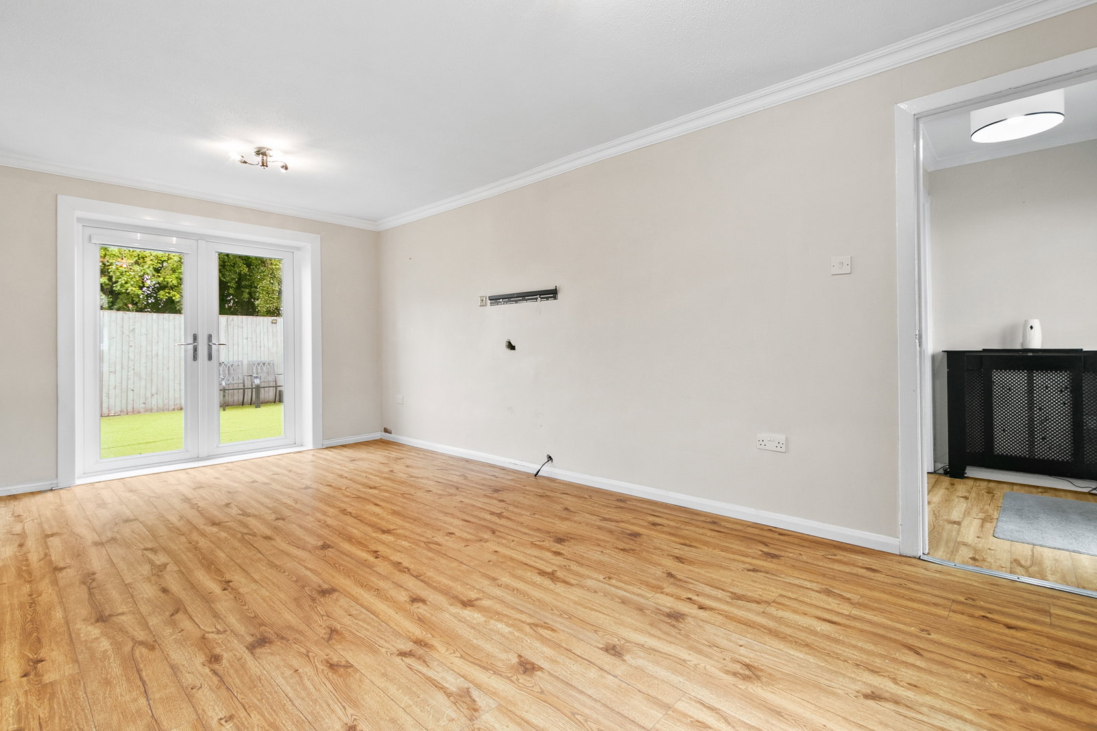 End Of Terrace House for sale in Glasgow, Glenfruin Road, Blantyre, G72