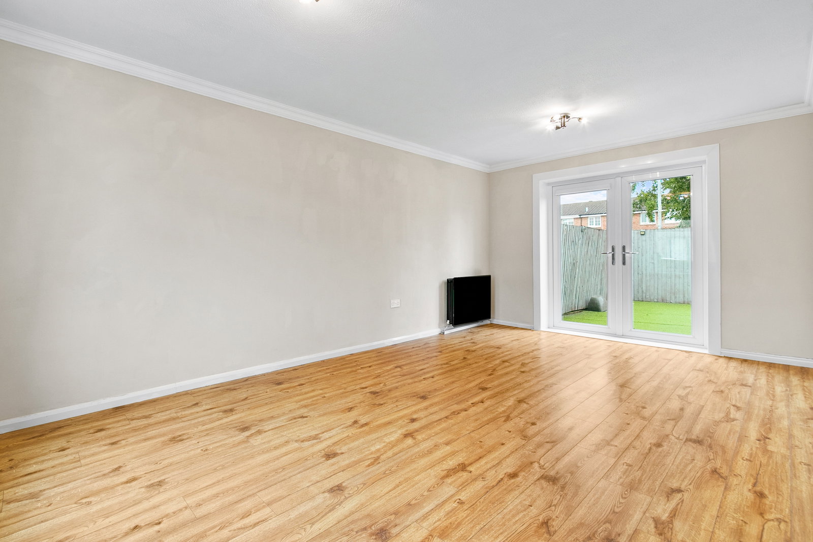 End Of Terrace House for sale in Glasgow, Glenfruin Road, Blantyre, G72