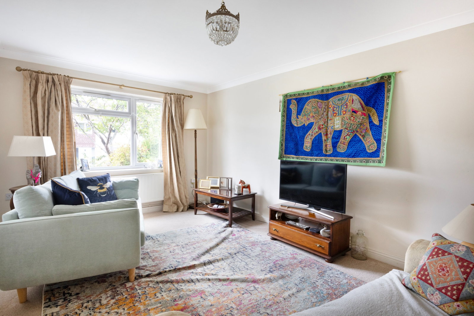 Semi Detached House for sale in Cheltenham, Beeches Road, Charlton Kings, Cheltenham, GL53 8NJ