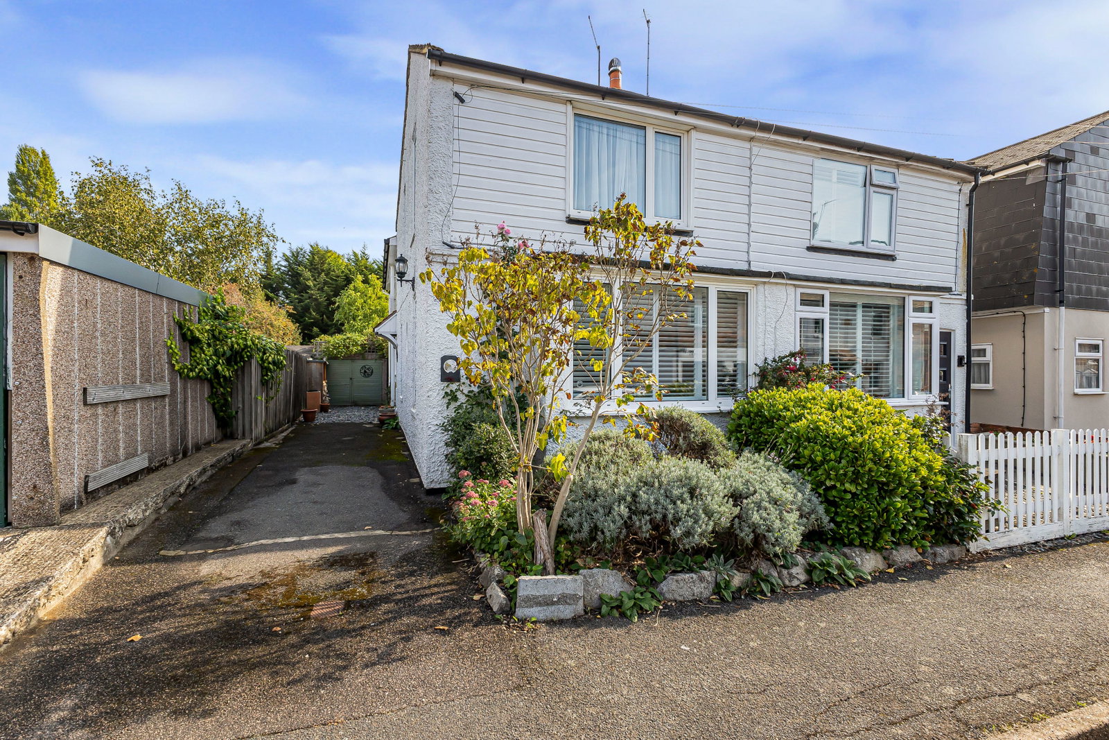 Semi Detached House for sale in Sevenoaks, Kingswood Road, Dunton Green, Sevenoaks, 1203 m²