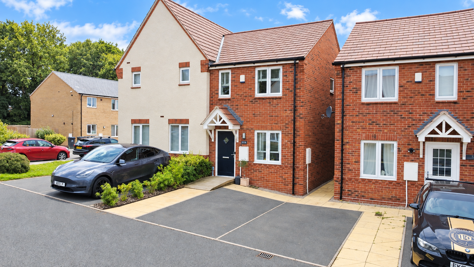 Semi Detached House for sale in Shepshed, Marigold Crescent, Shepshed