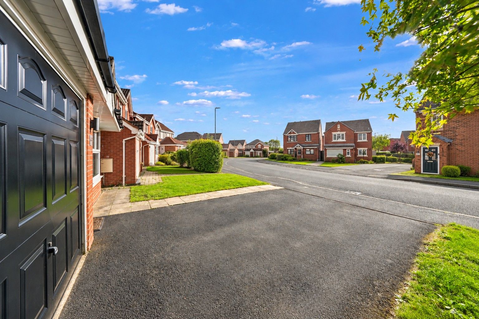 Detached House for sale in Walsall, Wood Common Grange, Pelsall, Walsall, WS3 5EZ