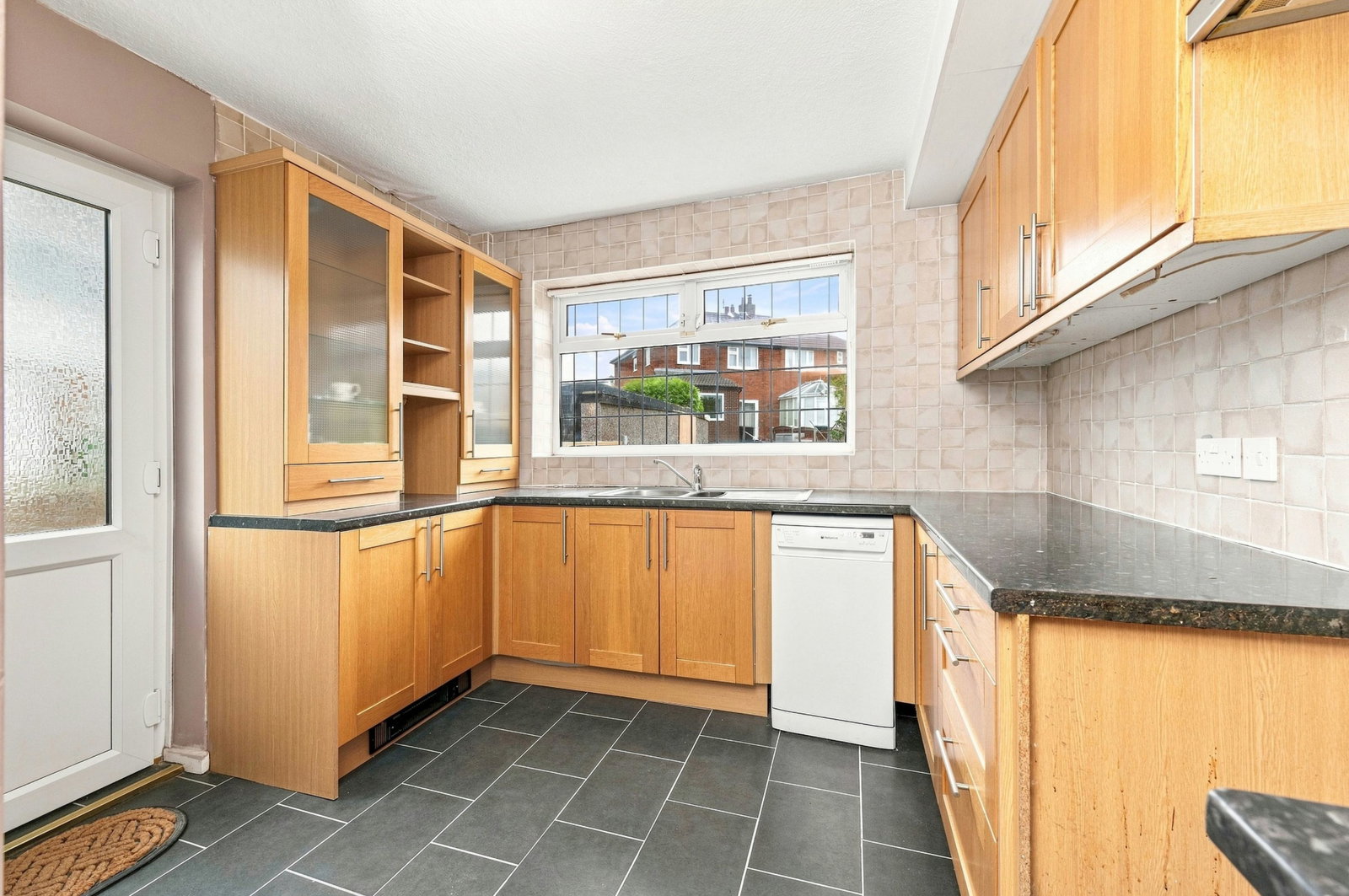 Semi Detached House for sale in Leeds, Ring Road, Halton, Leeds, LS15 7AE
