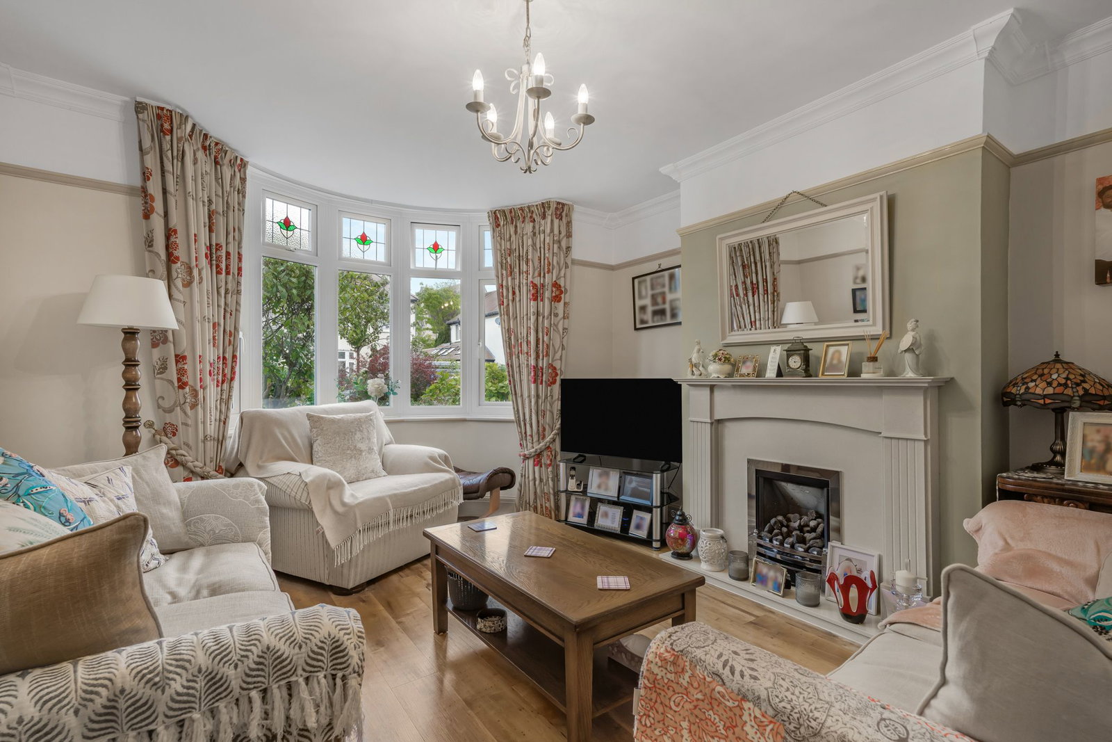 Semi Detached House for sale in Cheltenham, Jersey Avenue, Fairview, Cheltenham, GL52