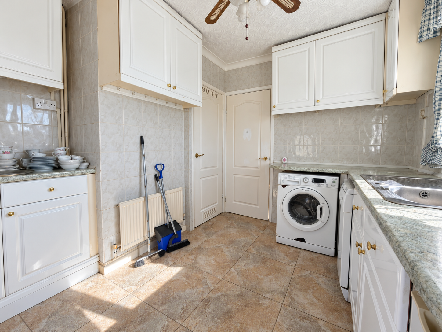 Semi Detached Bungalow for sale in Swansea, Maes Yr Haf, Llansamlet, Swansea