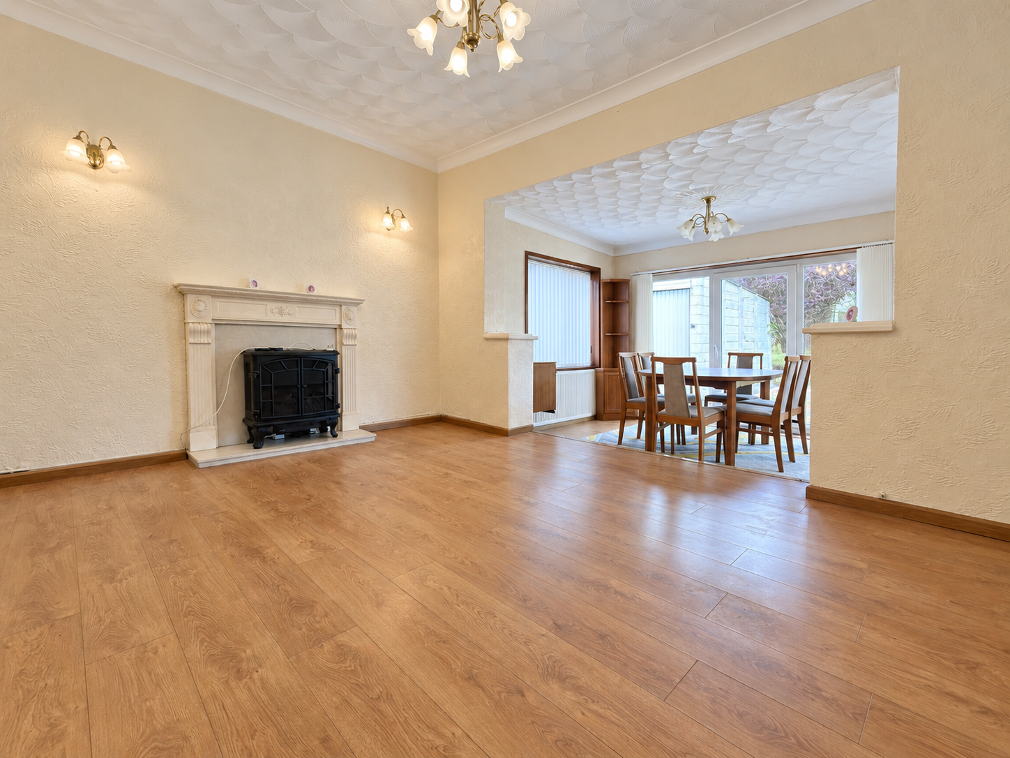 Semi Detached Bungalow for sale in Swansea, Maes Yr Haf, Llansamlet, Swansea