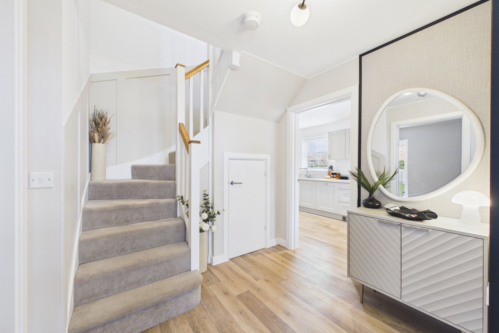 Detached House for sale in Attleborough, Halifax Close, Attleborough NR17, 1075 m²