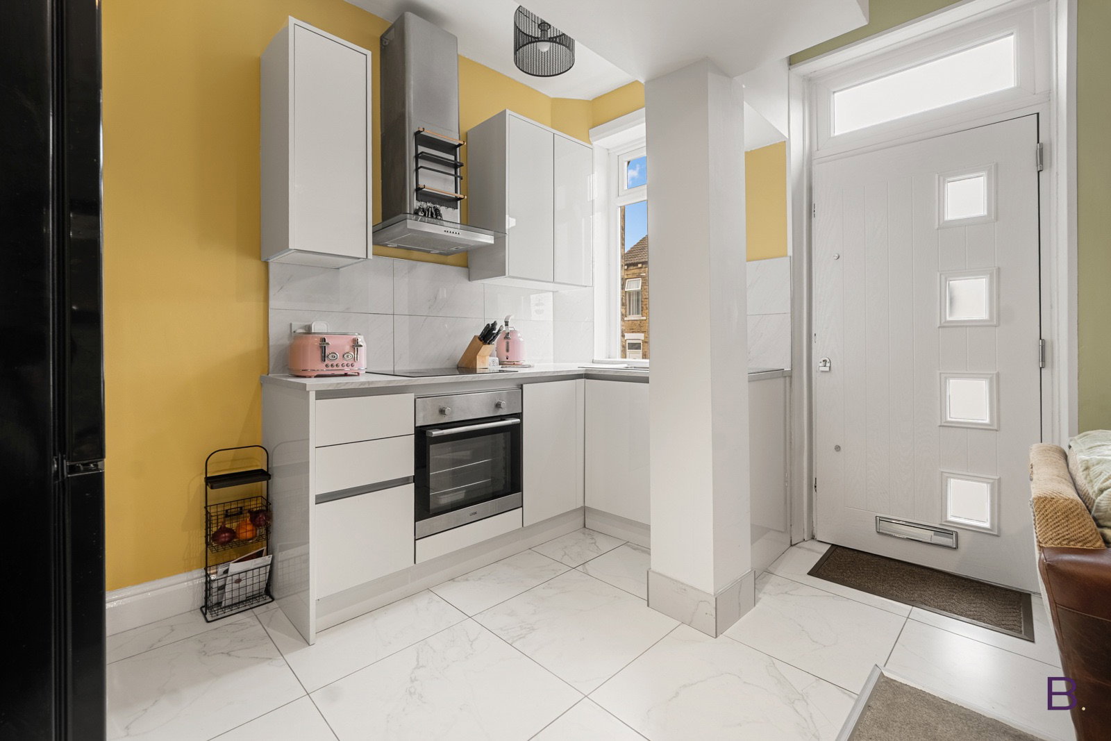 Terraced House for sale in Clayton, Pastureside Terrace East, Clayton, Bradford, BD14 6LP, 872 m²