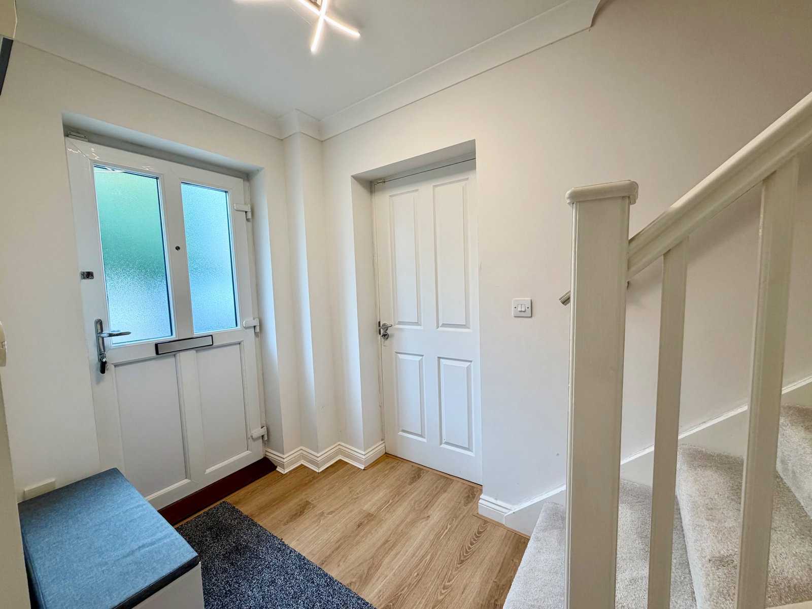 Semi Detached House for sale in Torquay, The Willows, Torquay, 1023 m²