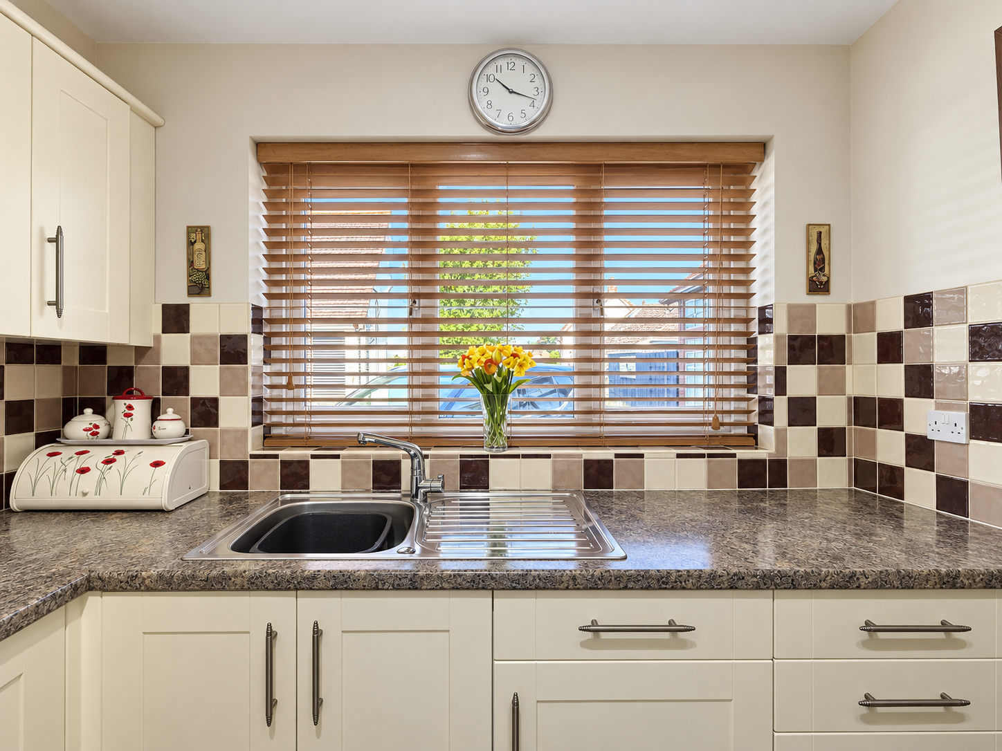 Semi Detached House for sale in Minehead, Chestnut Close, Carhampton