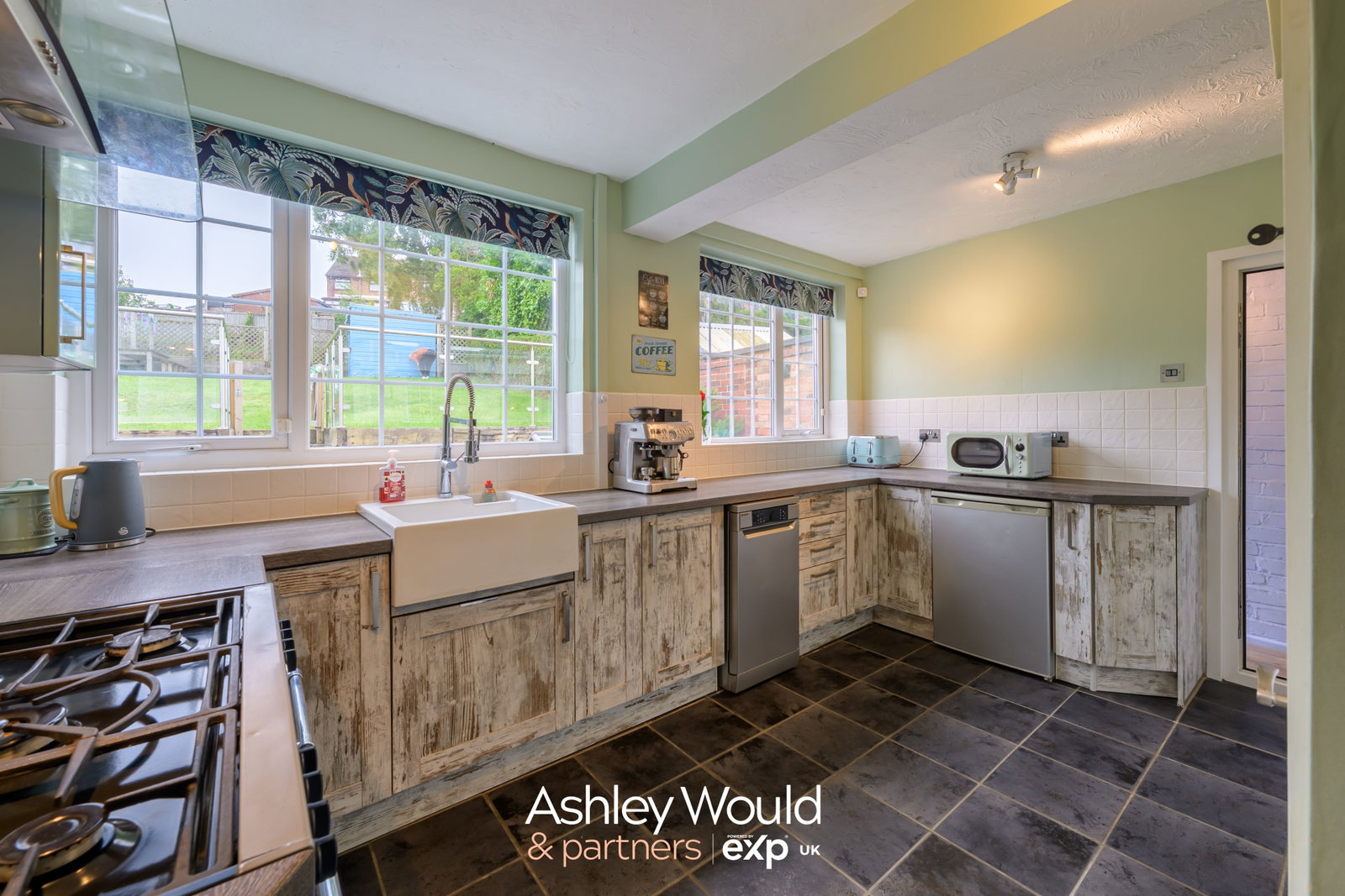 Semi Detached House for sale in Oldbury, Pine Road, Tividale, Oldbury, B69 1TZ