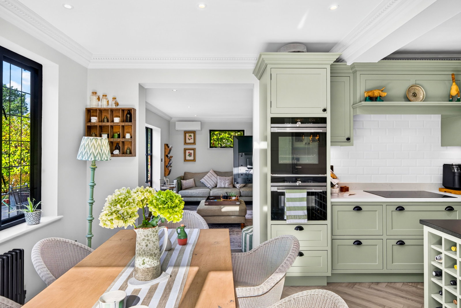 Detached House for sale in Radlett, Newlands Avenue, Radlett, WD7, 4720 m²