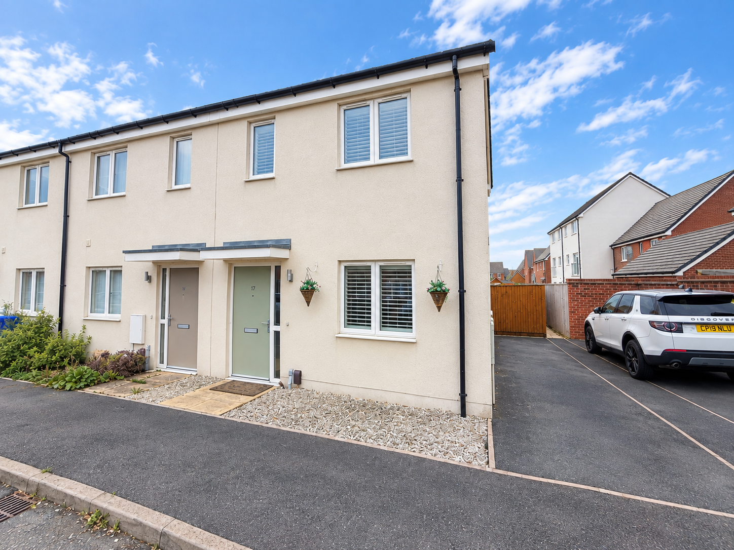 End Of Terrace House for sale in Burton-on-trent, Hornbeam Way, Branston