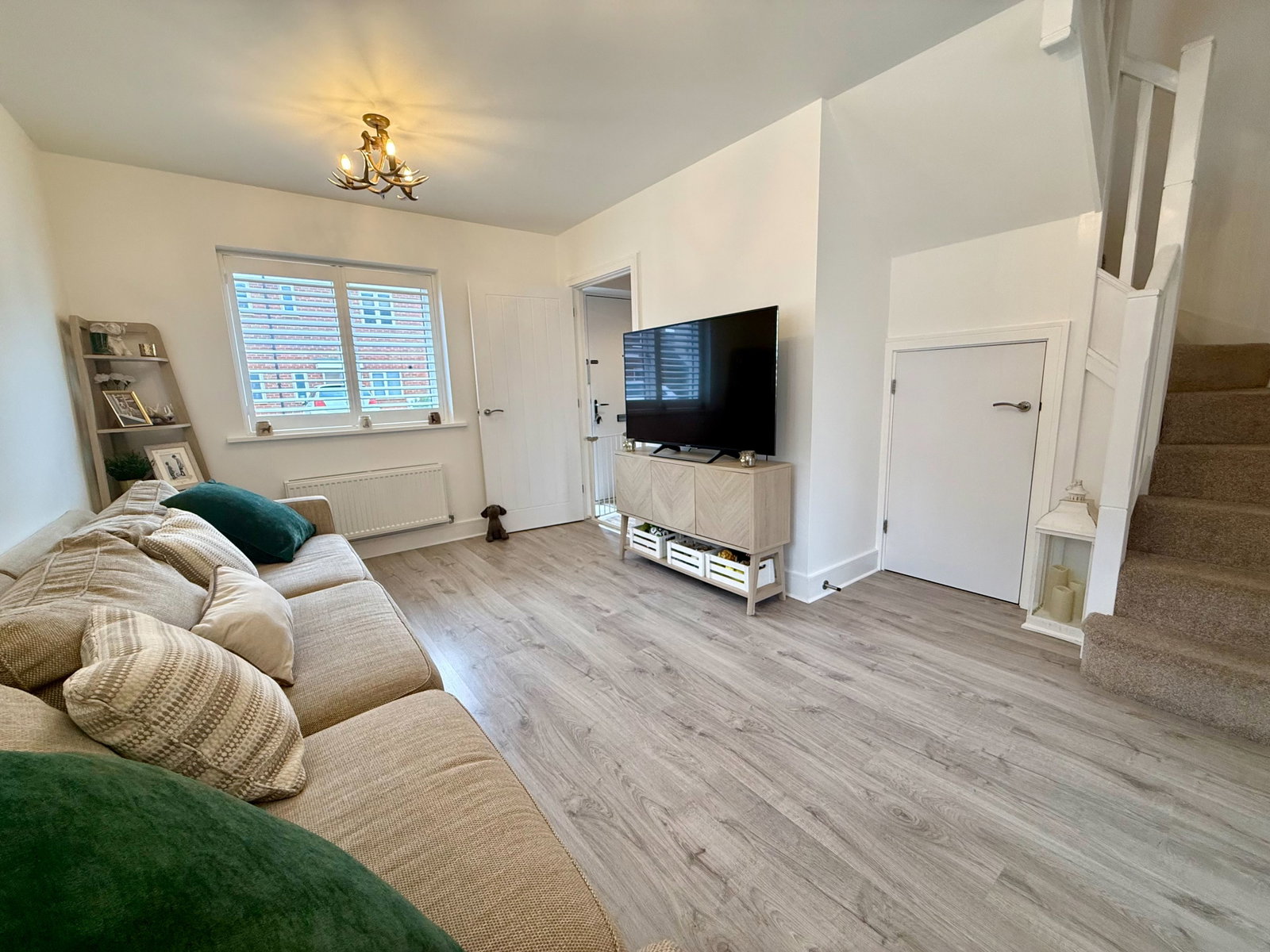 End Of Terrace House for sale in Burton-on-trent, Hornbeam Way, Branston