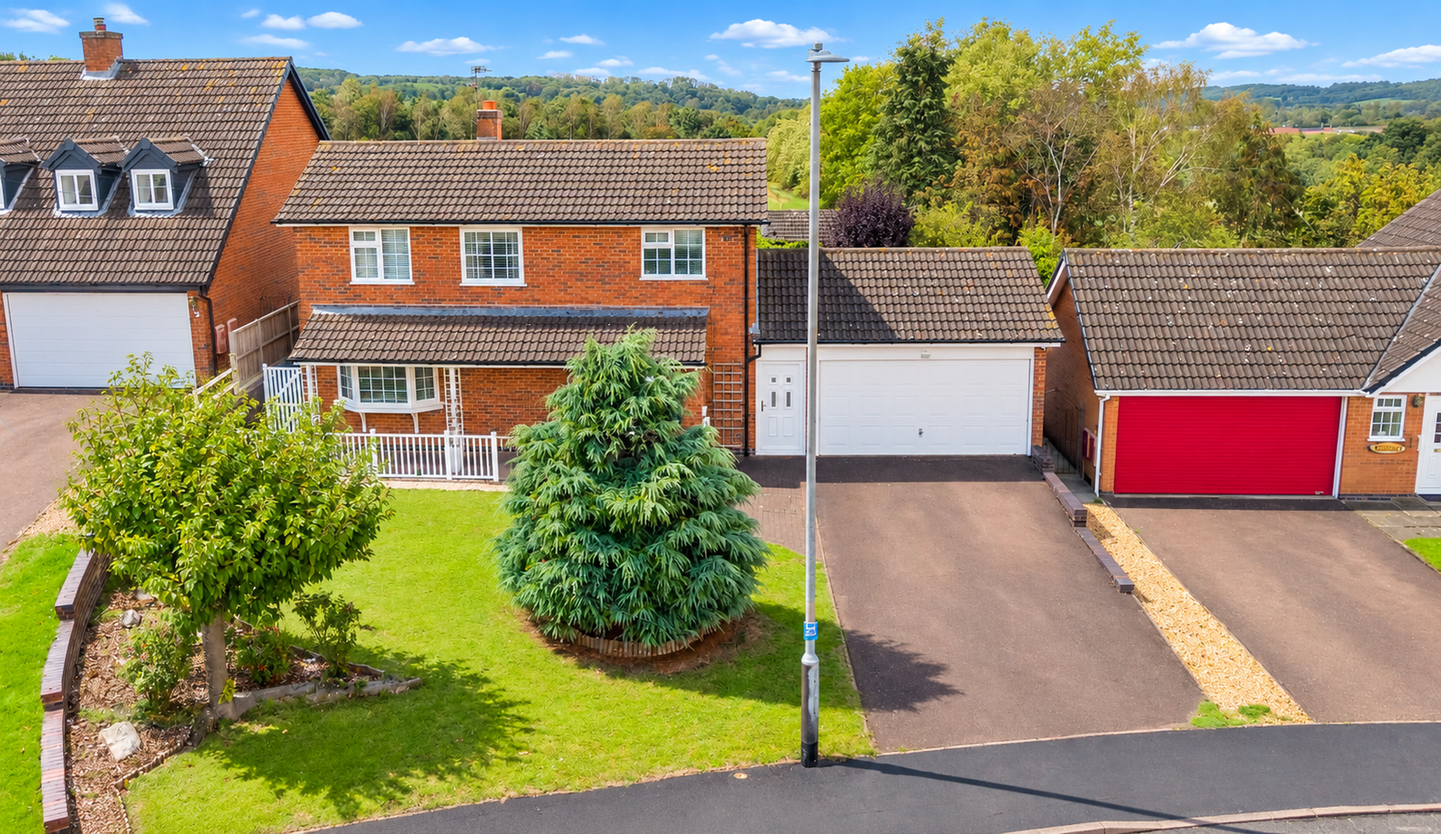 Detached House for sale in Grantham, Stephenson Avenue on Gonerby Hill Foot in Grantham, 1020 m²