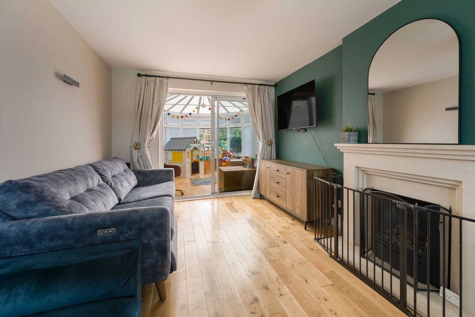 Detached House for sale in Grantham, Stephenson Avenue on Gonerby Hill Foot in Grantham, 1020 m²