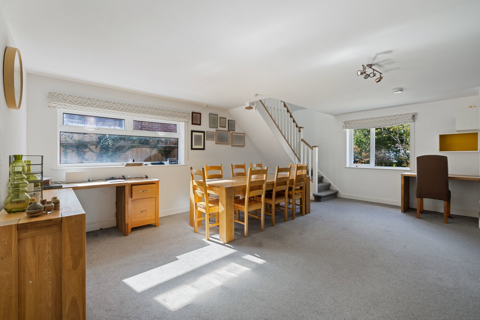Bungalow for sale in Liphook, Dryden Way, Liphook, GU30 7QB, 3000 m²