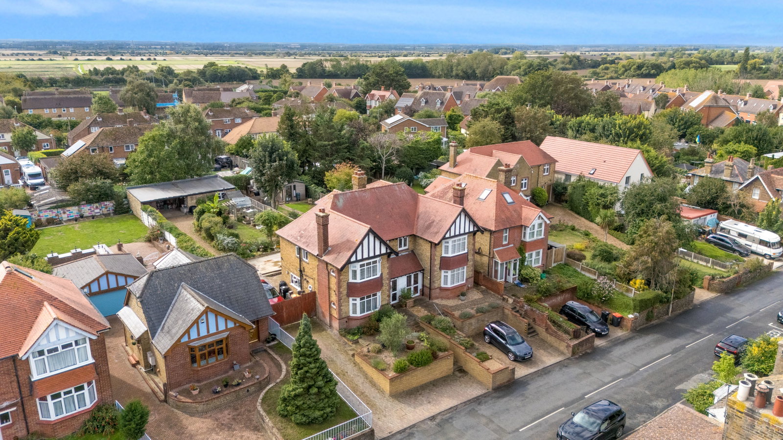 Semi Detached House for sale in Ramsgate, Monkton Road, Minster, Ramsgate, 1346 m²