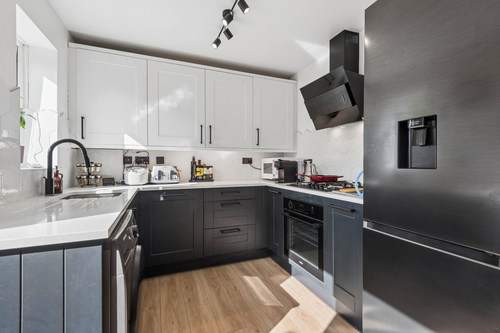 End Of Terrace House for sale in Baldock, Sale Drive, Clothall Common, Baldock, SG7 6NS