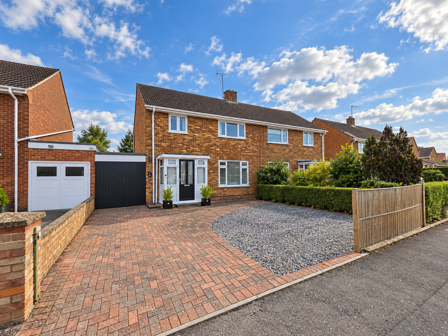 Semi Detached House for sale in Gloucester, Rowan Gardens, Brockworth, Gloucester, GL3 4DT