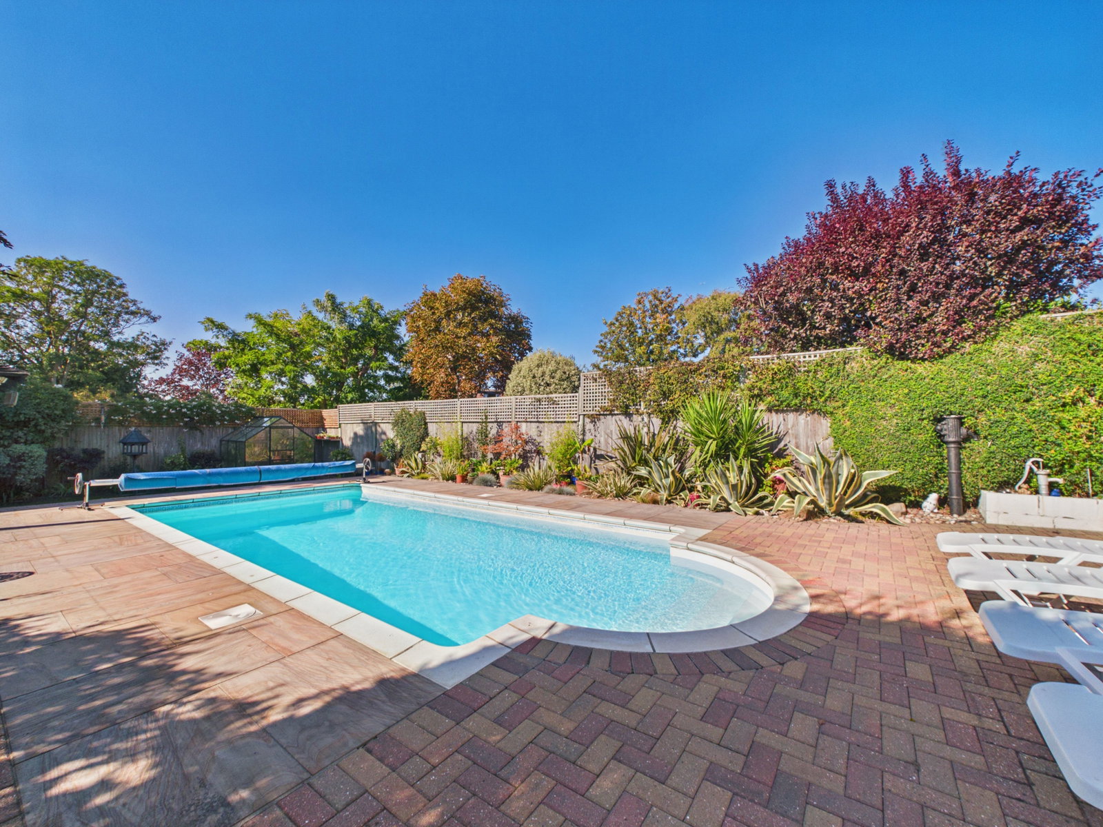 Detached House for sale in Broadstairs, Lindenthorpe Road, Broadstairs, 1710 m²
