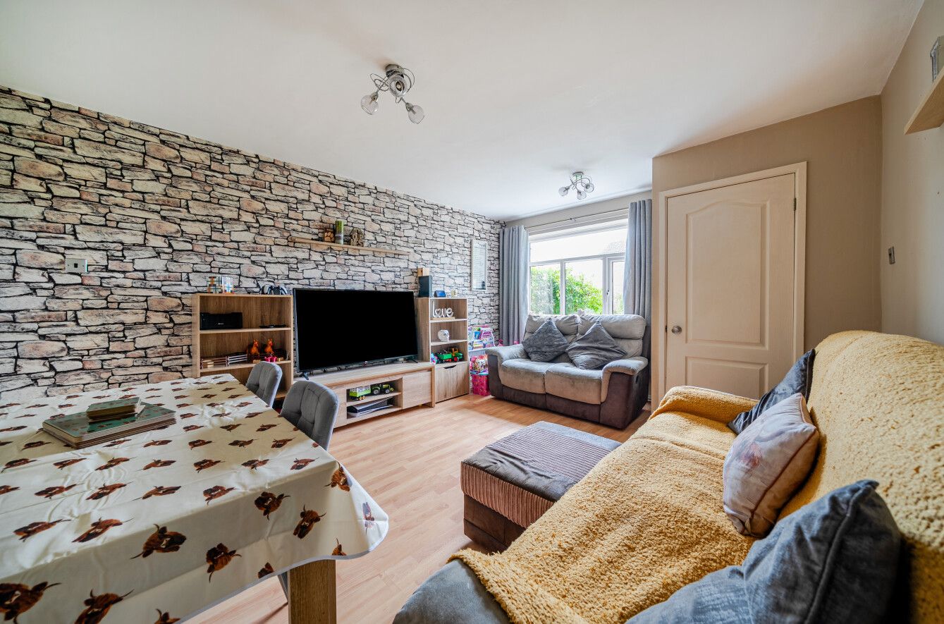 Terraced House for sale in York, Wheatley Drive, Haxby, York, YO32 2WA, 638 m²