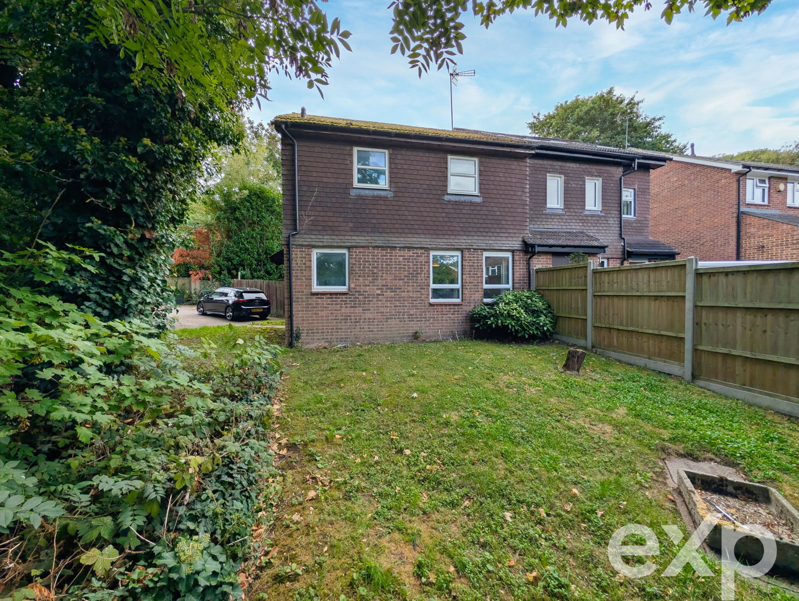 Semi Detached House for sale in Maidstone, Foxden Drive, Downswood, Maidstone, ME15 8TF, 569 m²