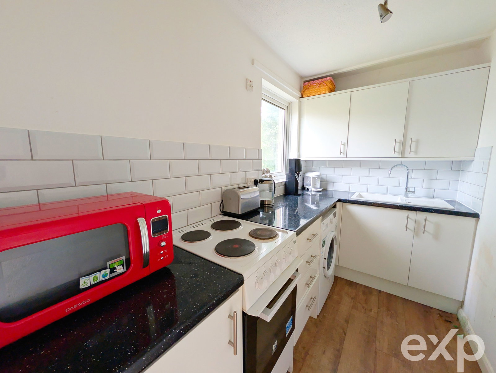 Semi Detached House for sale in Maidstone, Foxden Drive, Downswood, Maidstone, ME15 8TF, 569 m²