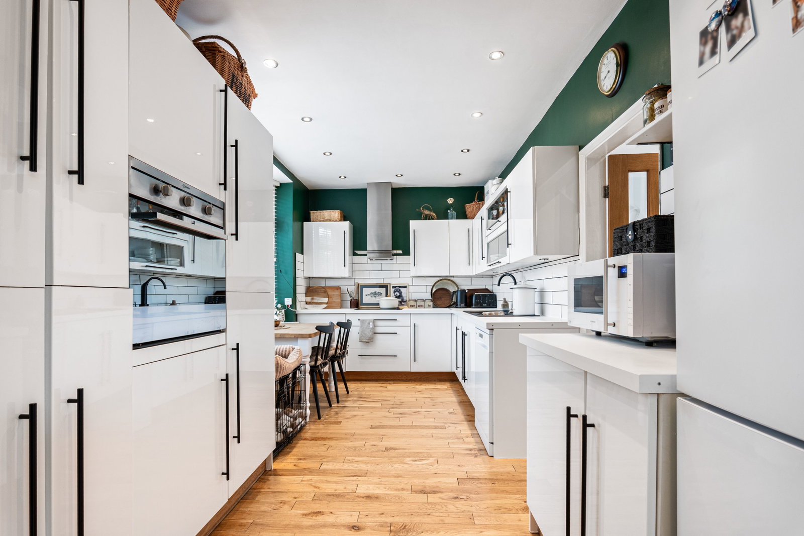Semi Detached House for sale in Sheffield, 79 Lees Hall Road, Norton Lees, S8 9JL, 899 m²