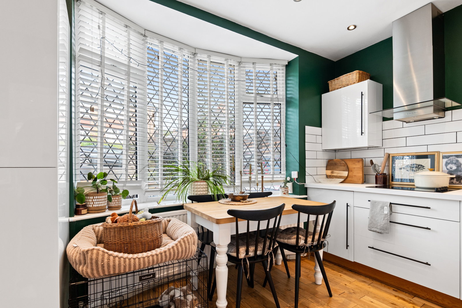 Semi Detached House for sale in Sheffield, 79 Lees Hall Road, Norton Lees, S8 9JL, 899 m²