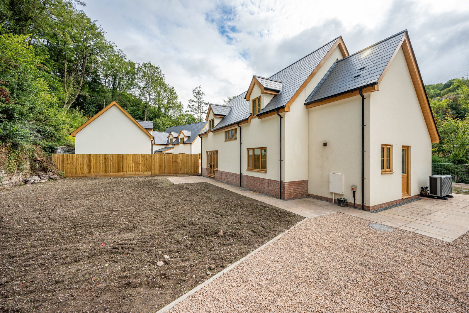 Detached House for sale in Abergavenny, Ty Sant Maelog, Forge Row, Gilwern, 2000 m²