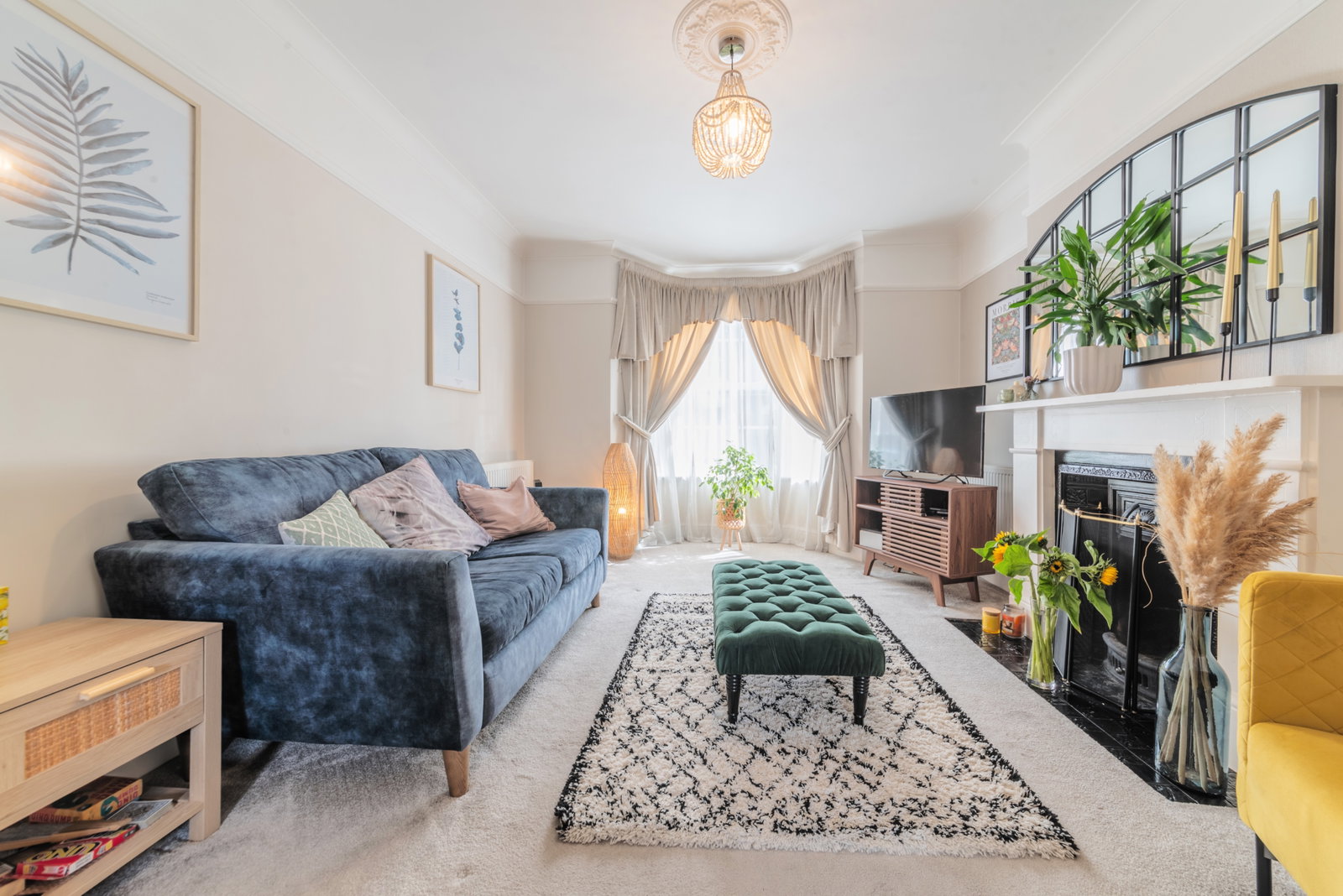 End Of Terrace House for sale in Sittingbourne, Victoria Road, Sittingbourne, ME10 1BS