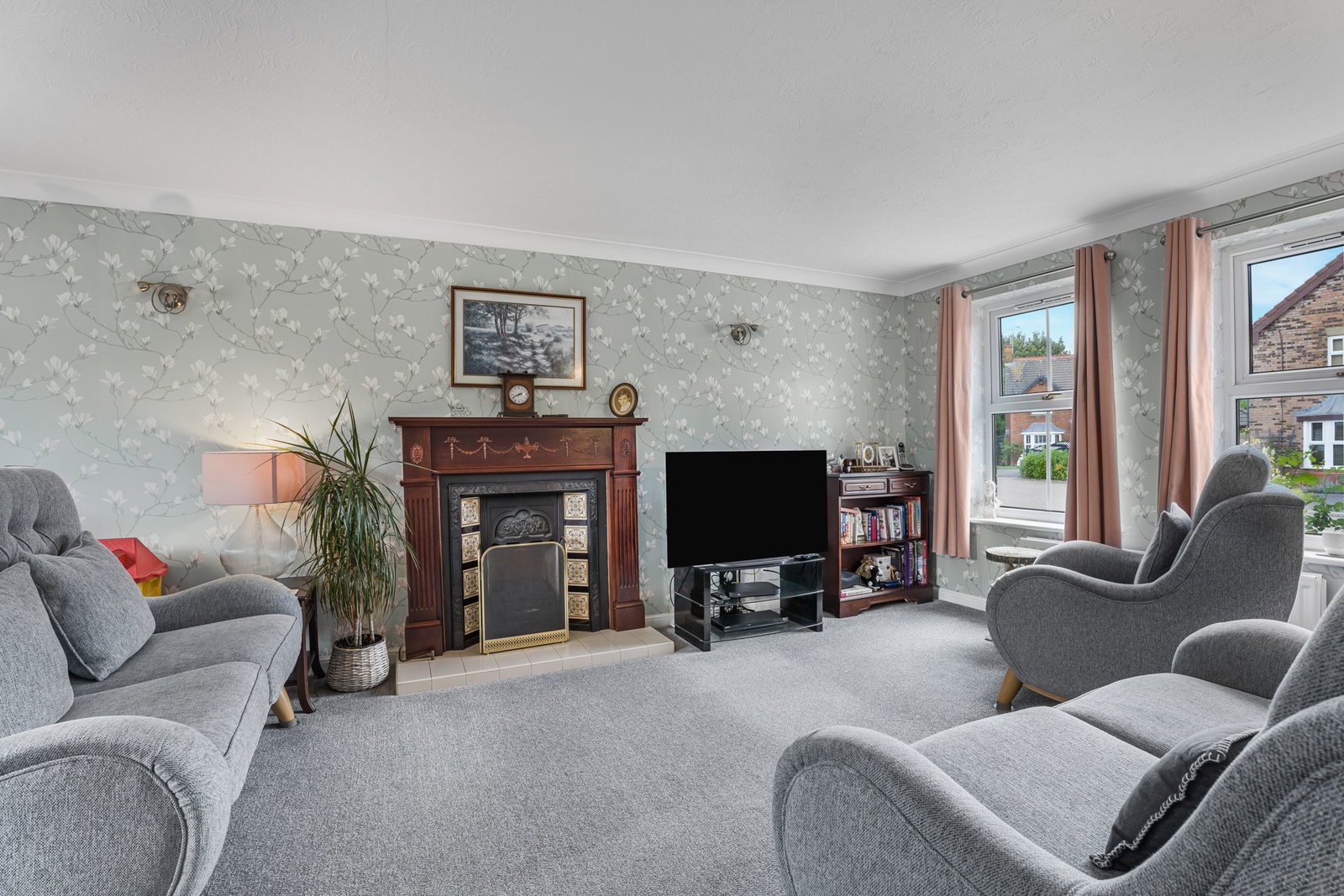 Detached House for sale in Gloucester, Marefield Close, Barnwood, Gloucester, GL4 3TU