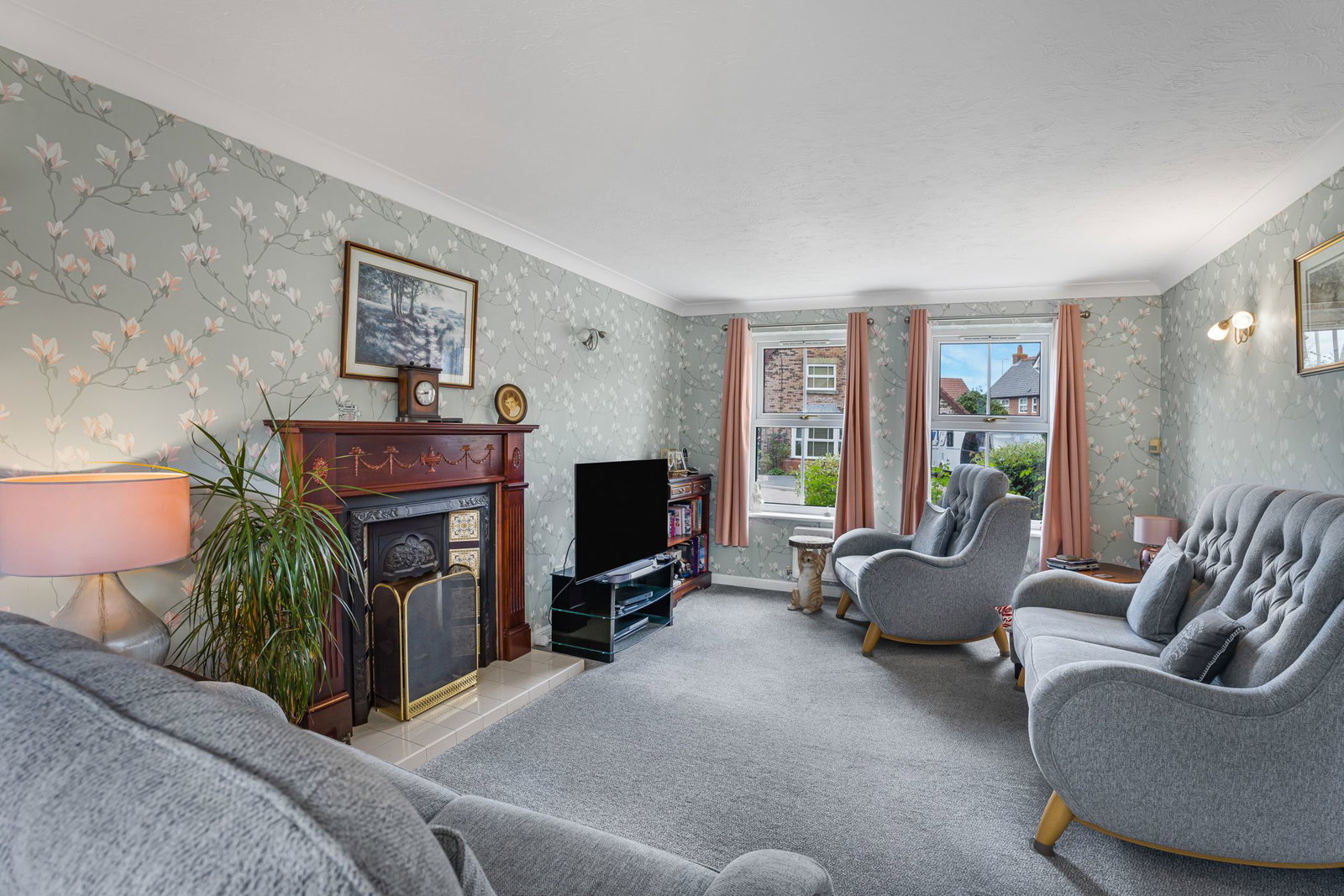 Detached House for sale in Gloucester, Marefield Close, Barnwood, Gloucester, GL4 3TU
