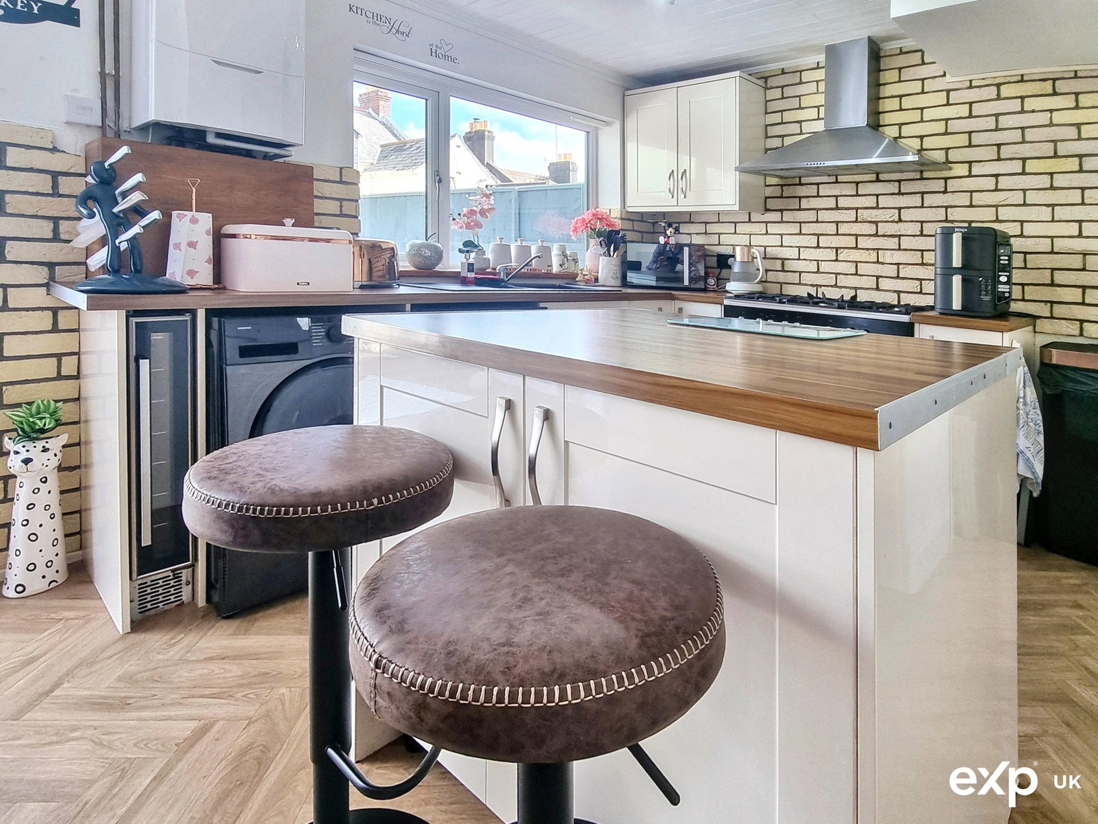 End Of Terrace House for sale in Paignton, The Gurneys, Paignton, TQ3 3RJ